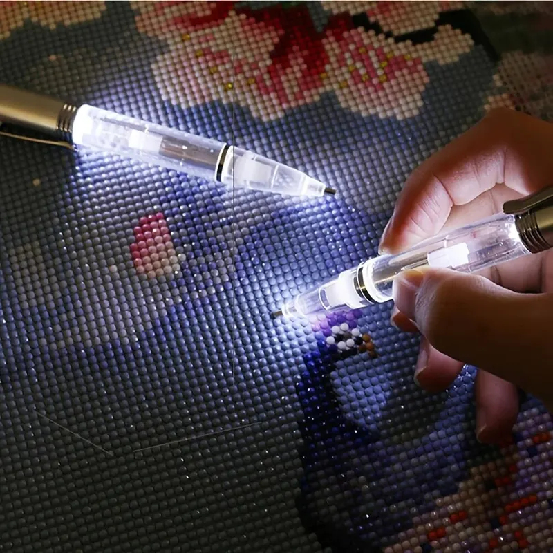 Sewing Art - LED Light Diamond Painting Pen 1