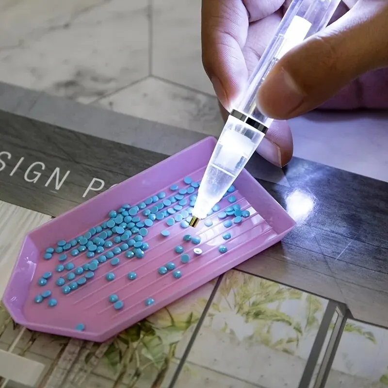LED Light Diamond Painting Pen - огляд і ціна Sewing Art